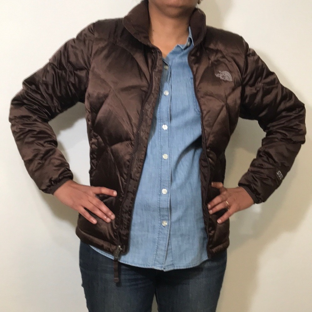 THE NORTH FACE 550 Women’s Size M Puffer Jacket